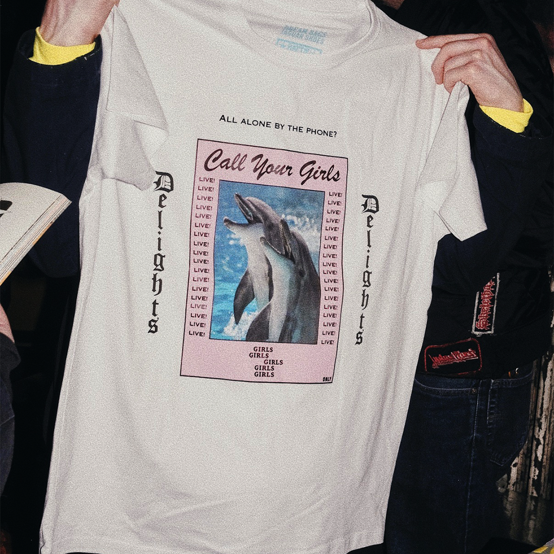 HATTIE STEWART X JAGUARSHOES- Dolphin T Shirt - White